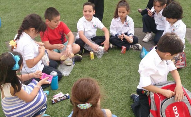 10603132_372764086214057_1850034978_n