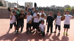 967794_387299328093866_1190045134_n