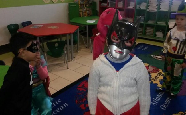 10808395_412572375566561_1069648438_n